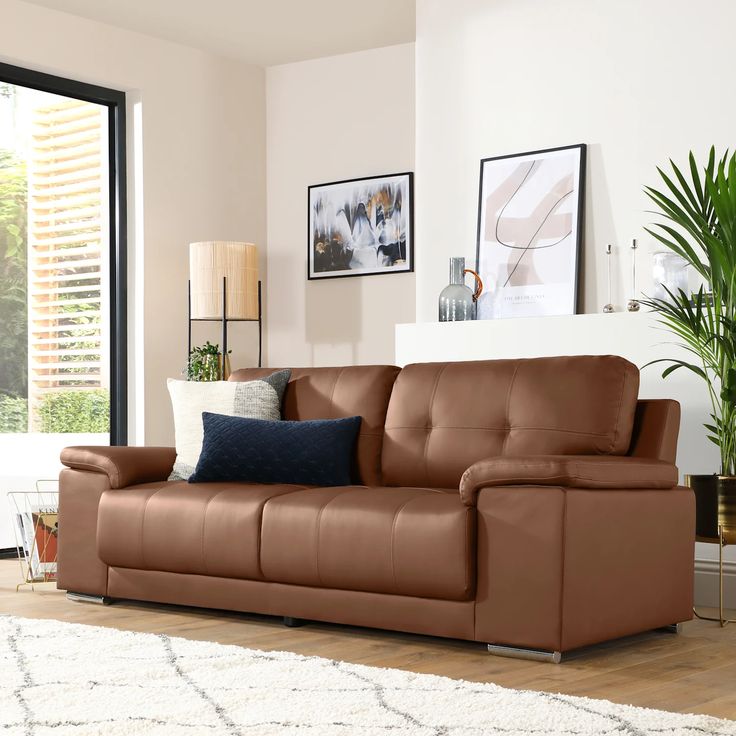 Professional sofa cleaning in Nairobi for leather sofas